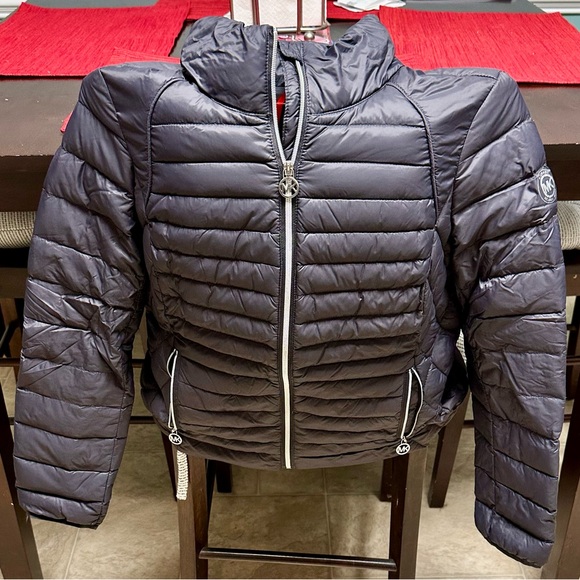 Michael Kors Packable Down Jacket - Picture 5 of 5
